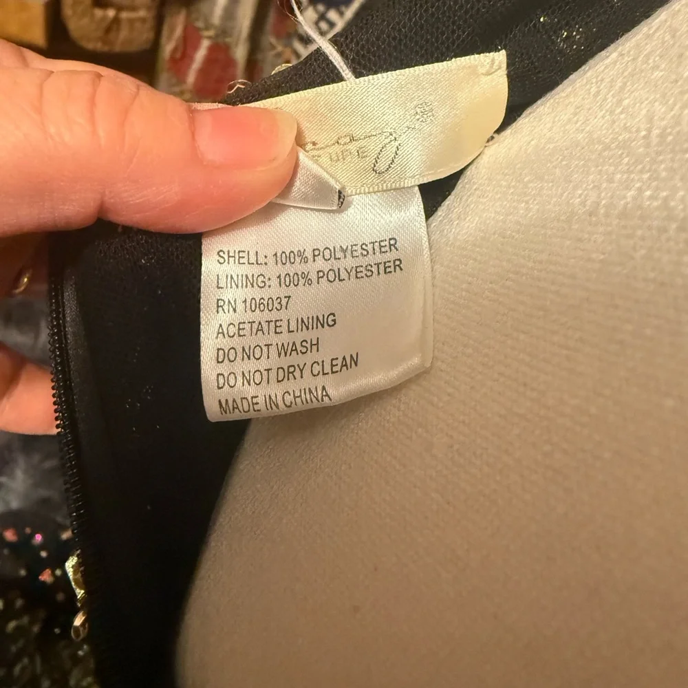 Elegant Prom Gown. Black with Gold/green/red crystals with a train. Size 00 - Picture 8 of 10